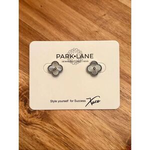 Park Lane | Foxy Earrings | Silver